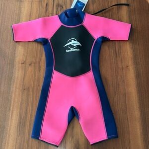 NWT Konfidence shorty wetsuit Sz 11-12 yrs
